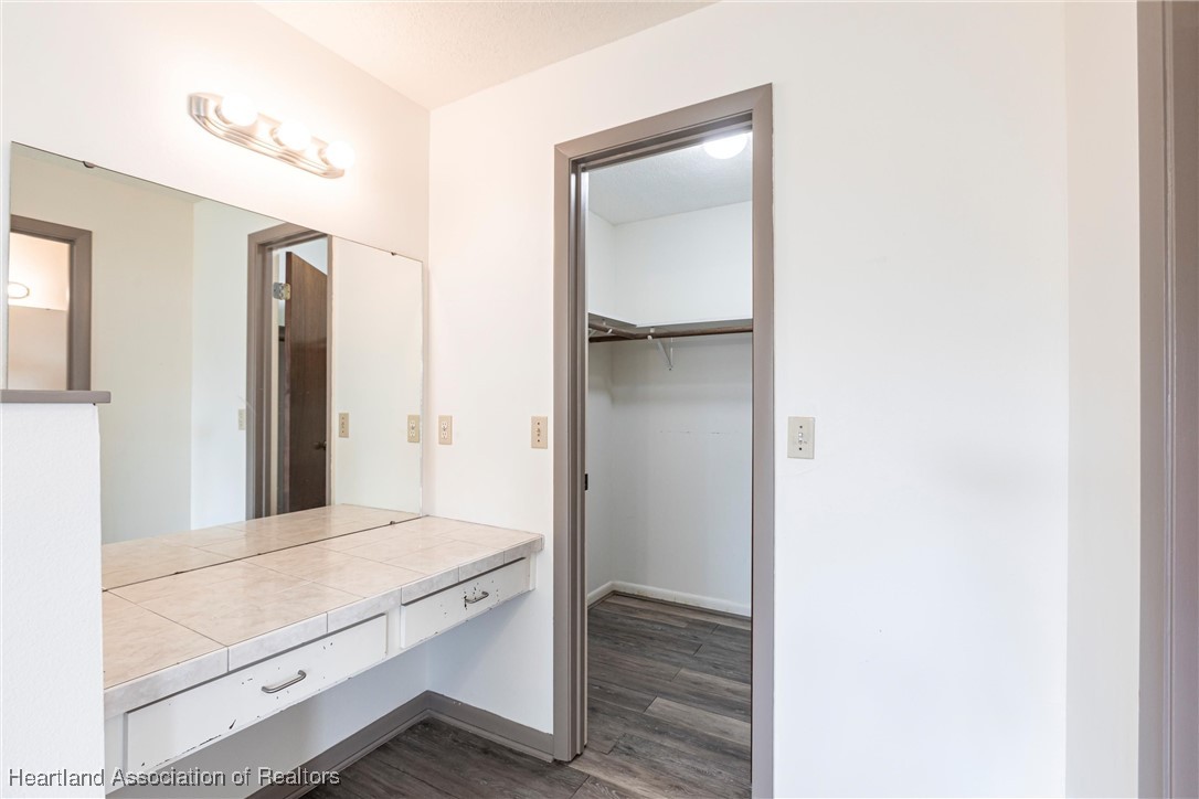 1811 Jackson Heights Drive