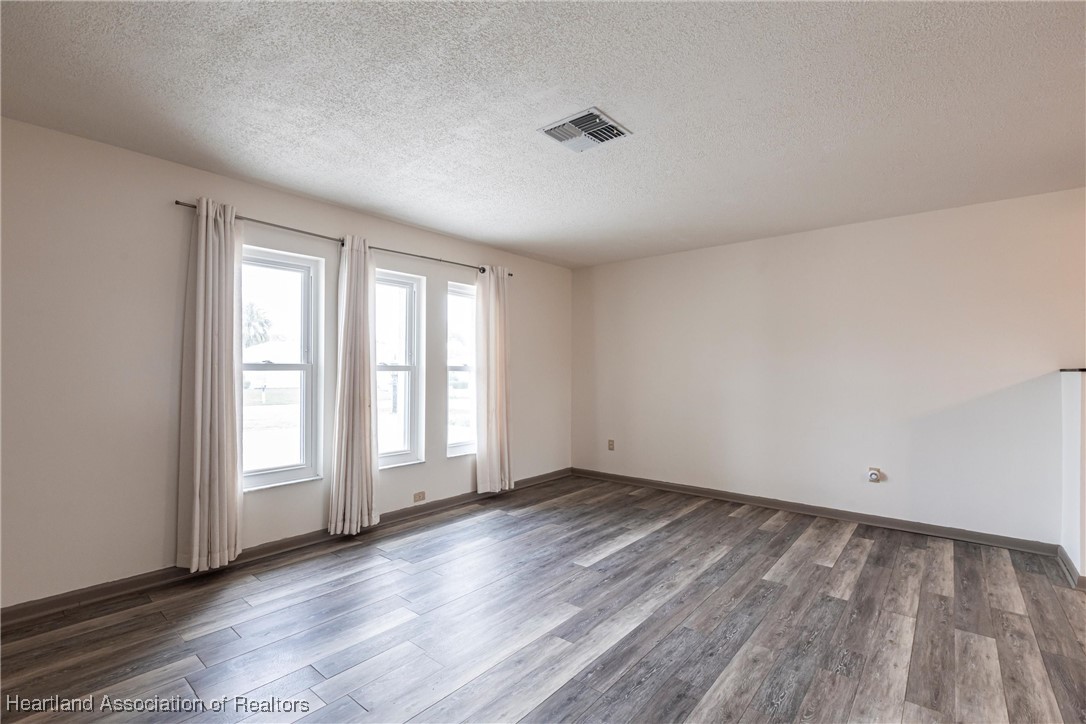 1811 Jackson Heights Drive