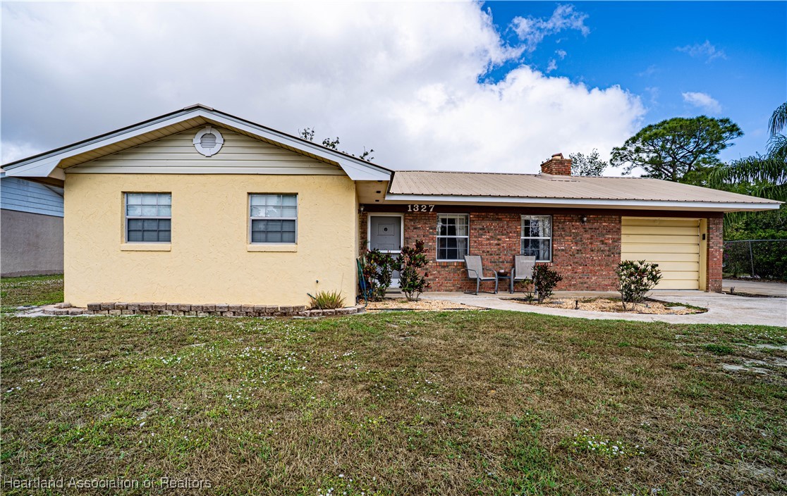 1327 Deer Park Court