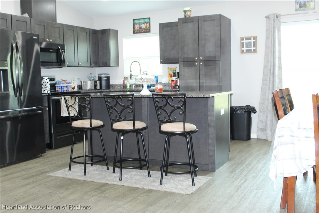 5195 Greenfields Run