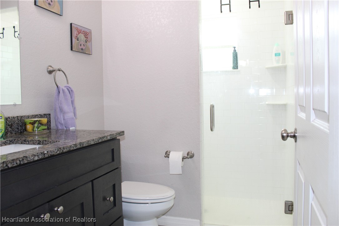 5195 Greenfields Run