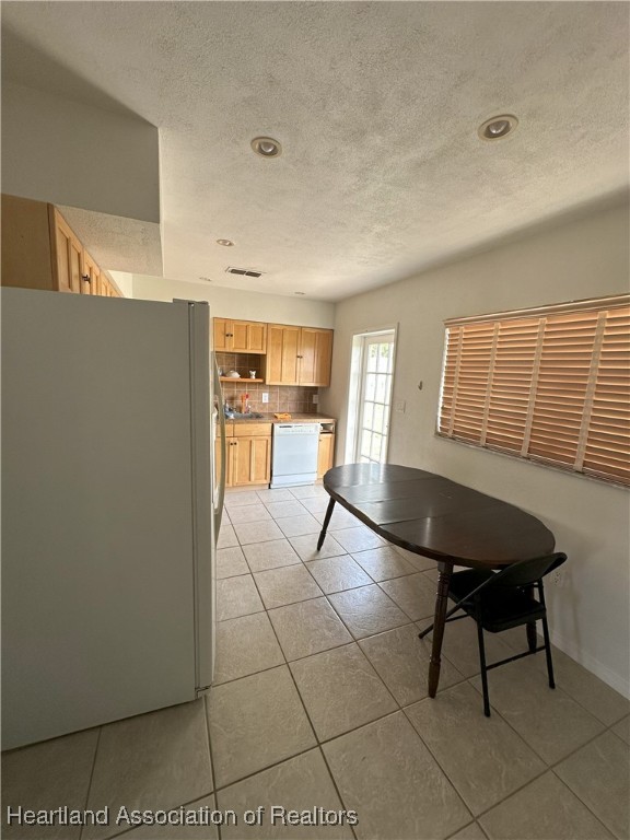 1732 Valencia Avenue