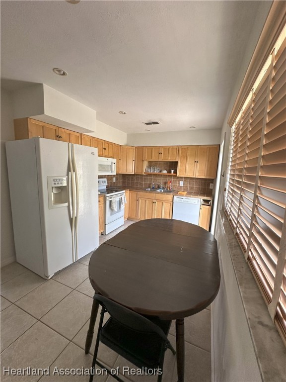 1732 Valencia Avenue