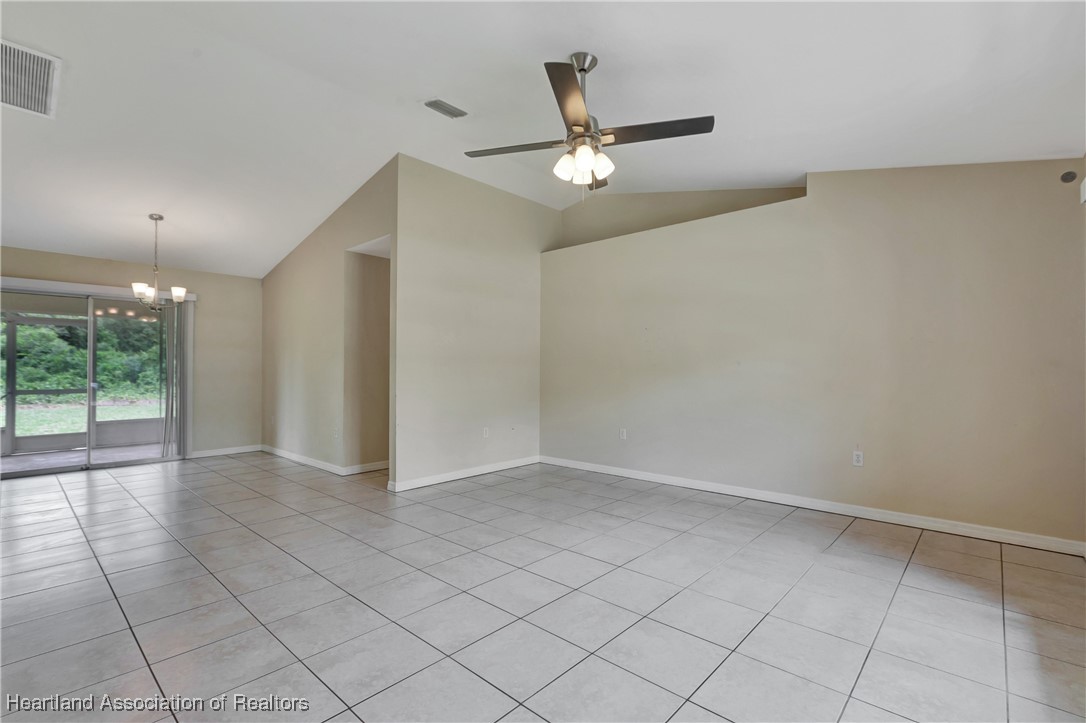 2714 Valerie Boulevard