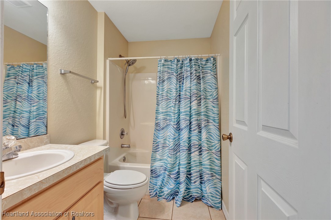 2714 Valerie Boulevard