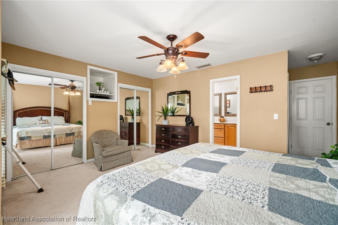 1561 Lakeview Drive 969