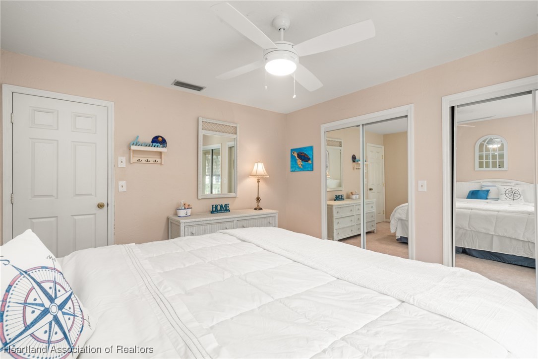 1561 Lakeview Drive 969