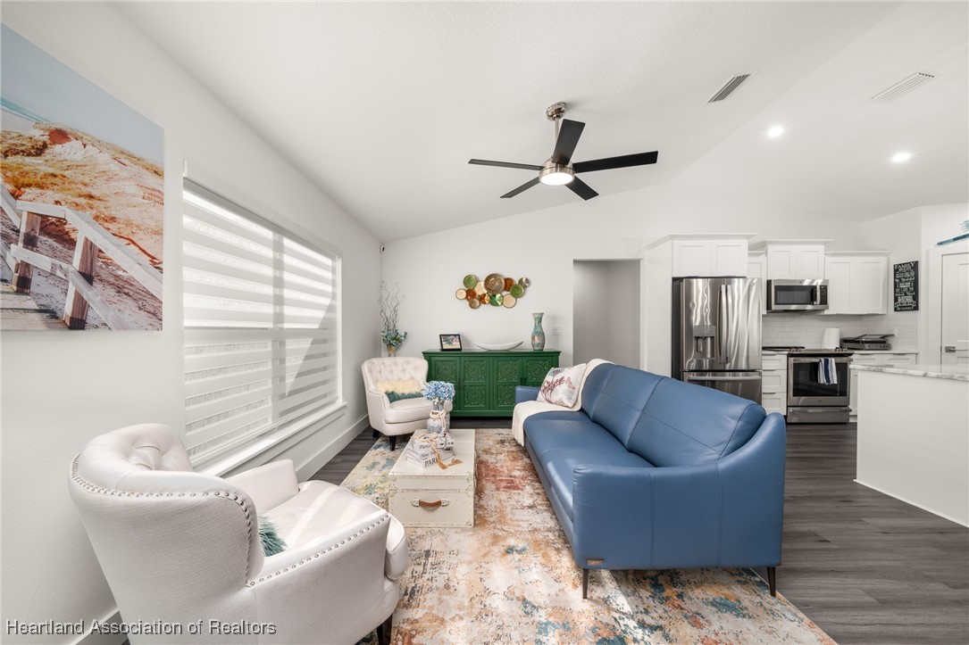 5810 Columbus Boulevard