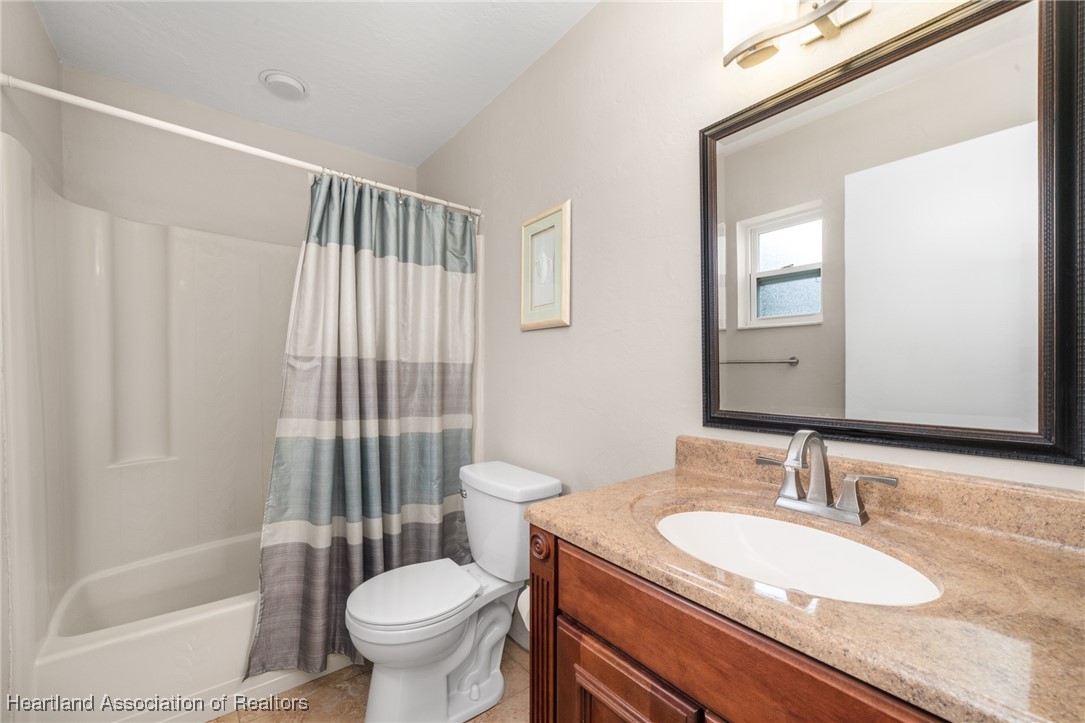 2402 Valerie Boulevard