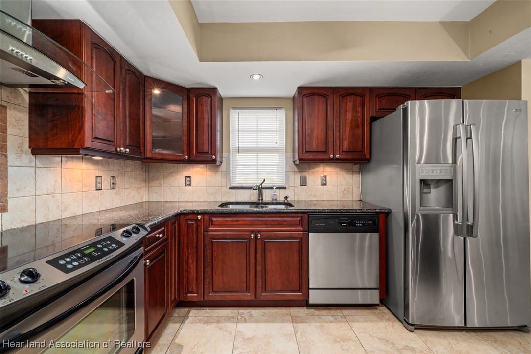 2402 Valerie Boulevard