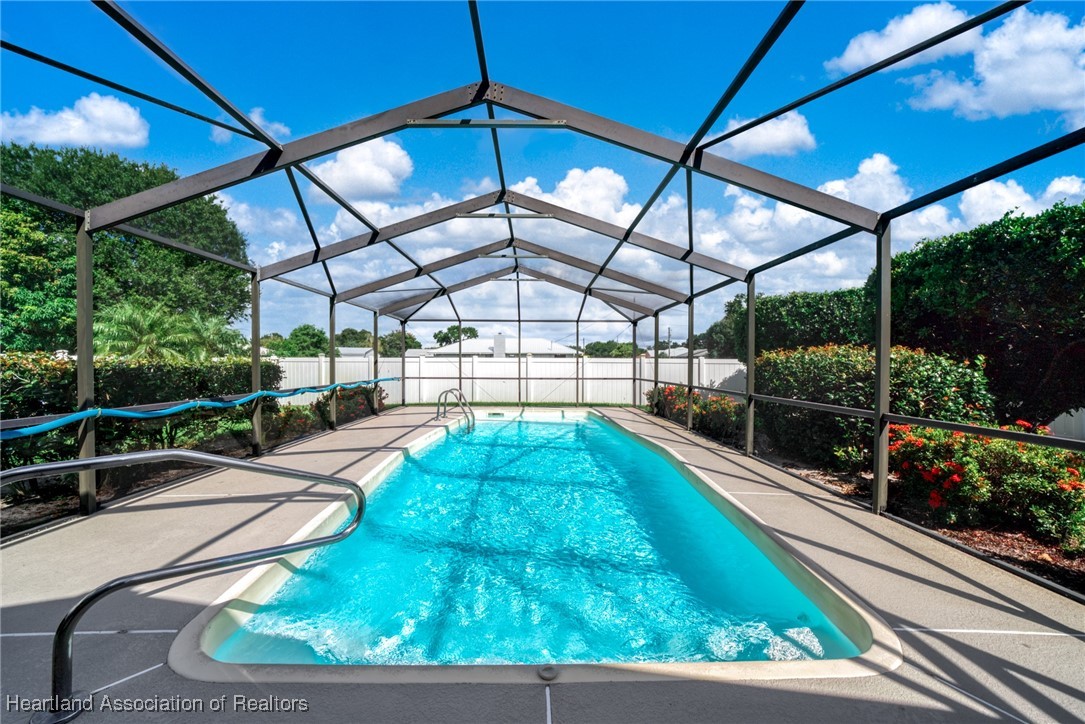 2402 Valerie Boulevard