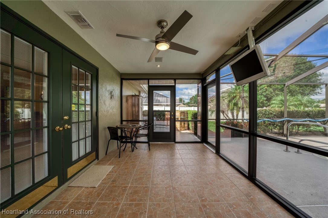 2402 Valerie Boulevard