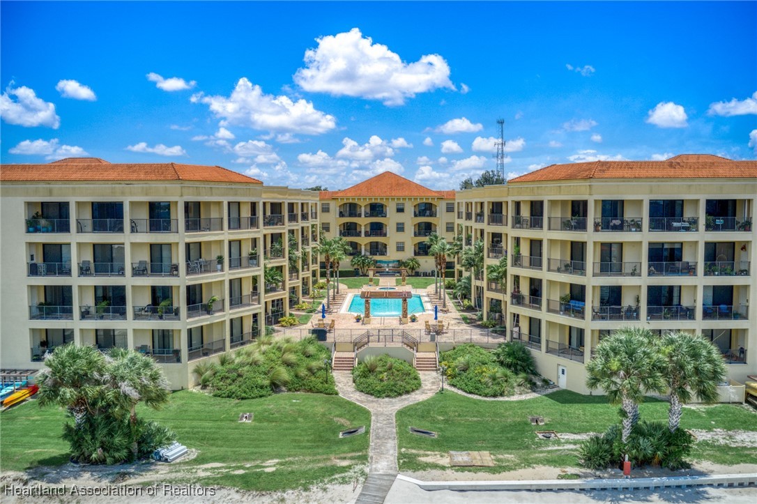 2351 Lakeview Drive 115