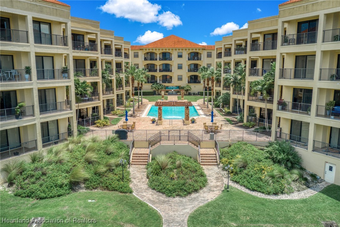 2351 Lakeview Drive 115