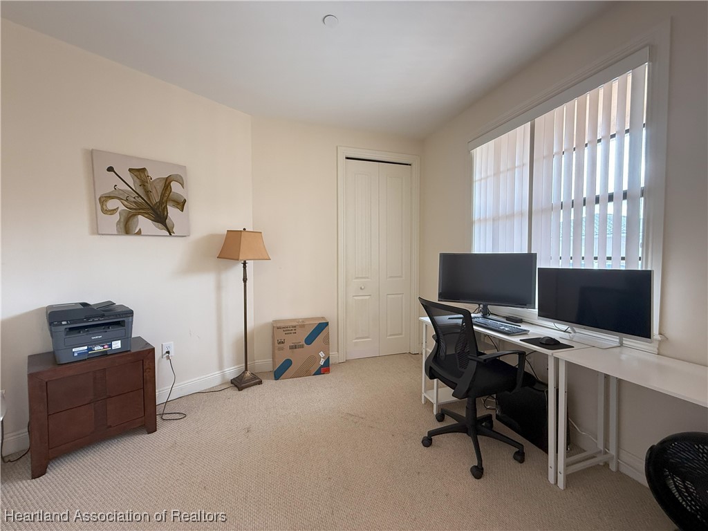 2351 Lakeview Drive 115