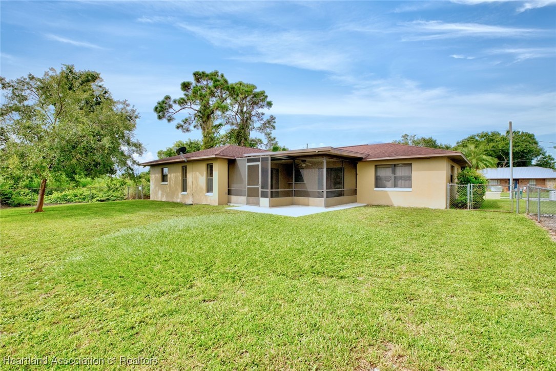 4726 Lafayette Avenue