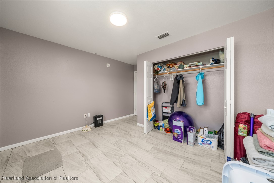 3424 Ellington Avenue