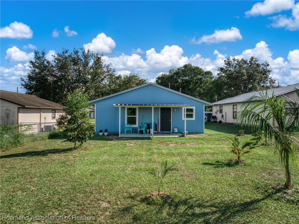 3424 Ellington Avenue