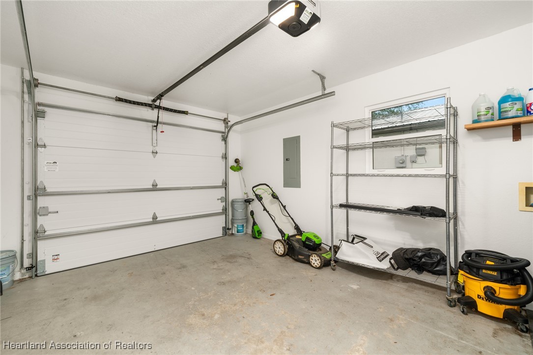 3424 Ellington Avenue