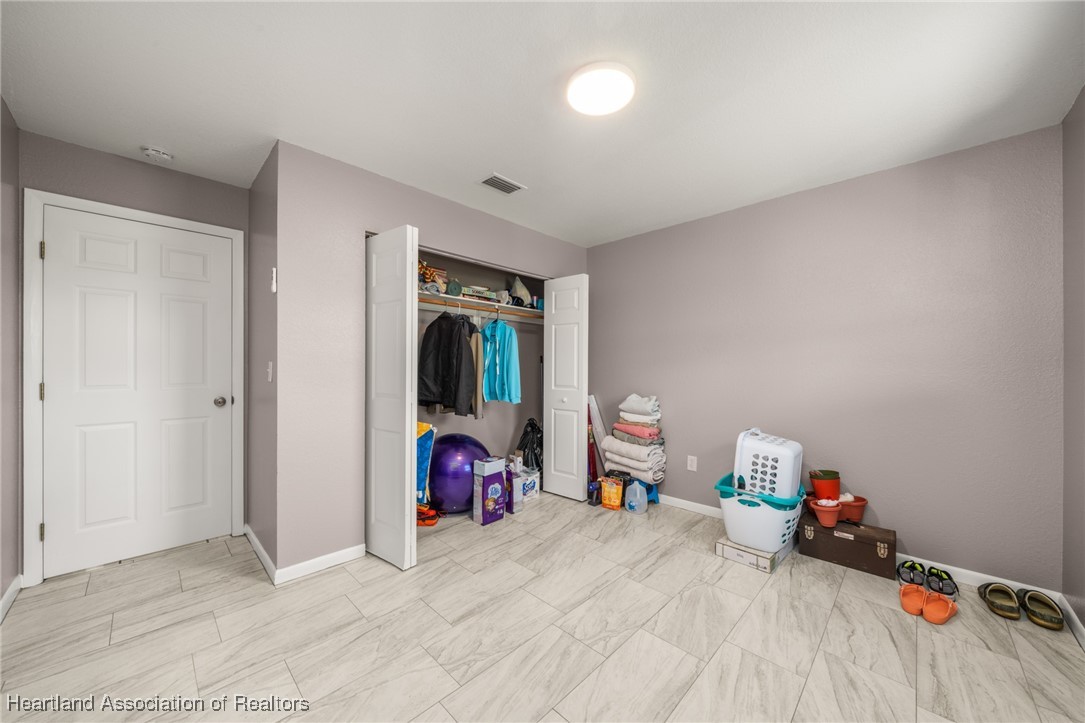 3424 Ellington Avenue