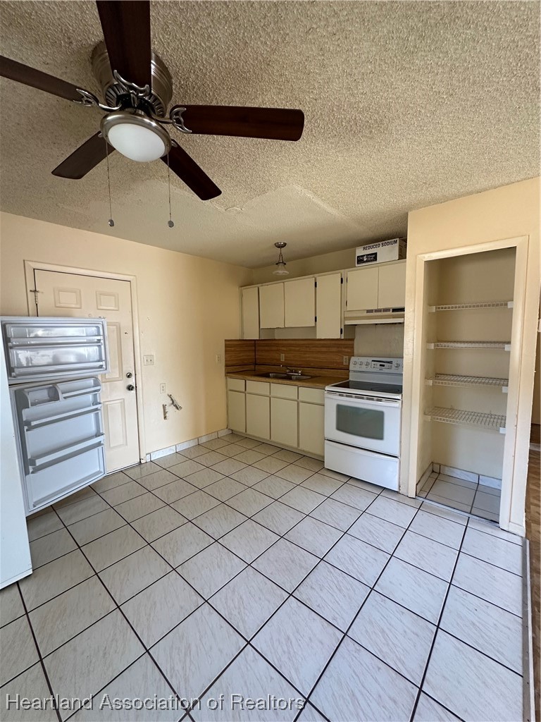 426 Las Palmas Circle 617