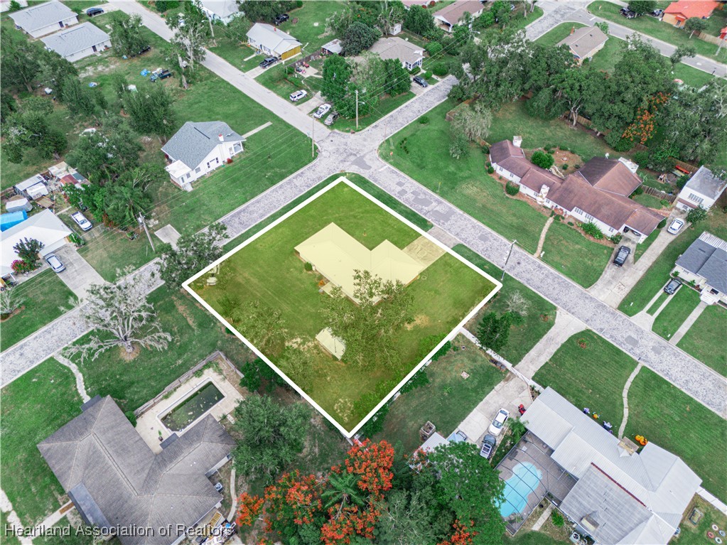 225 Pennsylvania Avenue