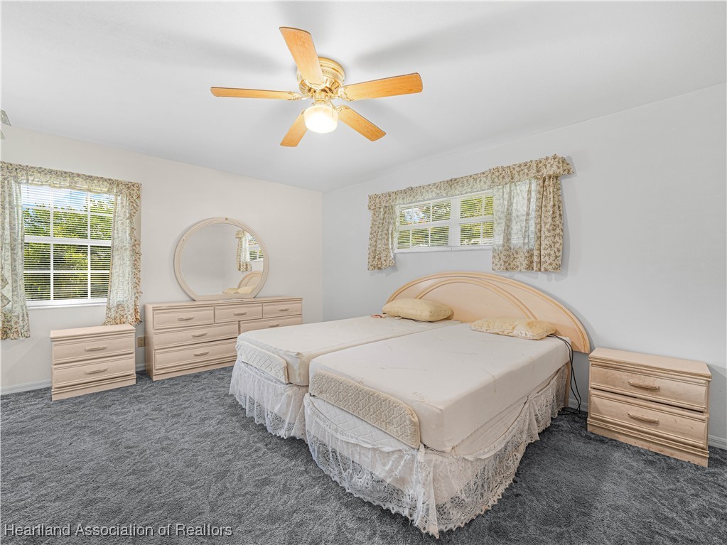 225 Pennsylvania Avenue