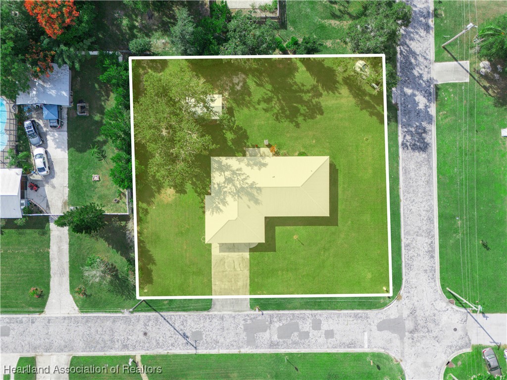 225 Pennsylvania Avenue