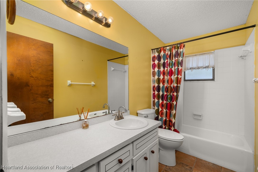 1771 & 1783 N Torrington Road