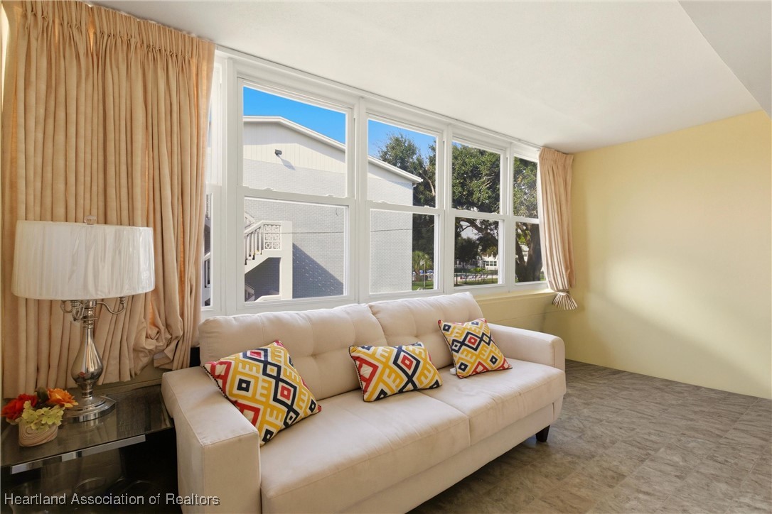 7770 N Dr Martin Luther King Jr Street 201