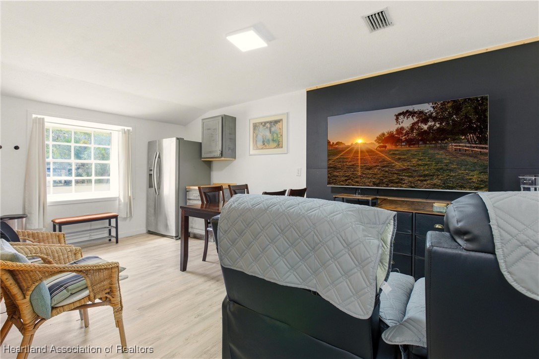 2124 Gardenview Road