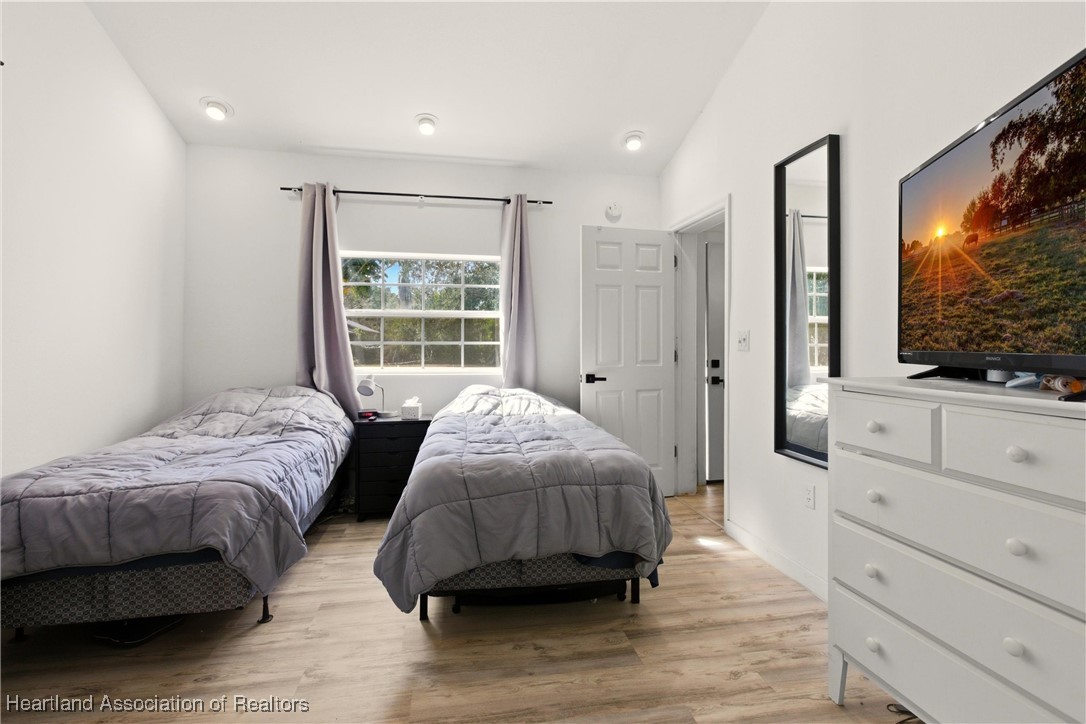 2124 Gardenview Road