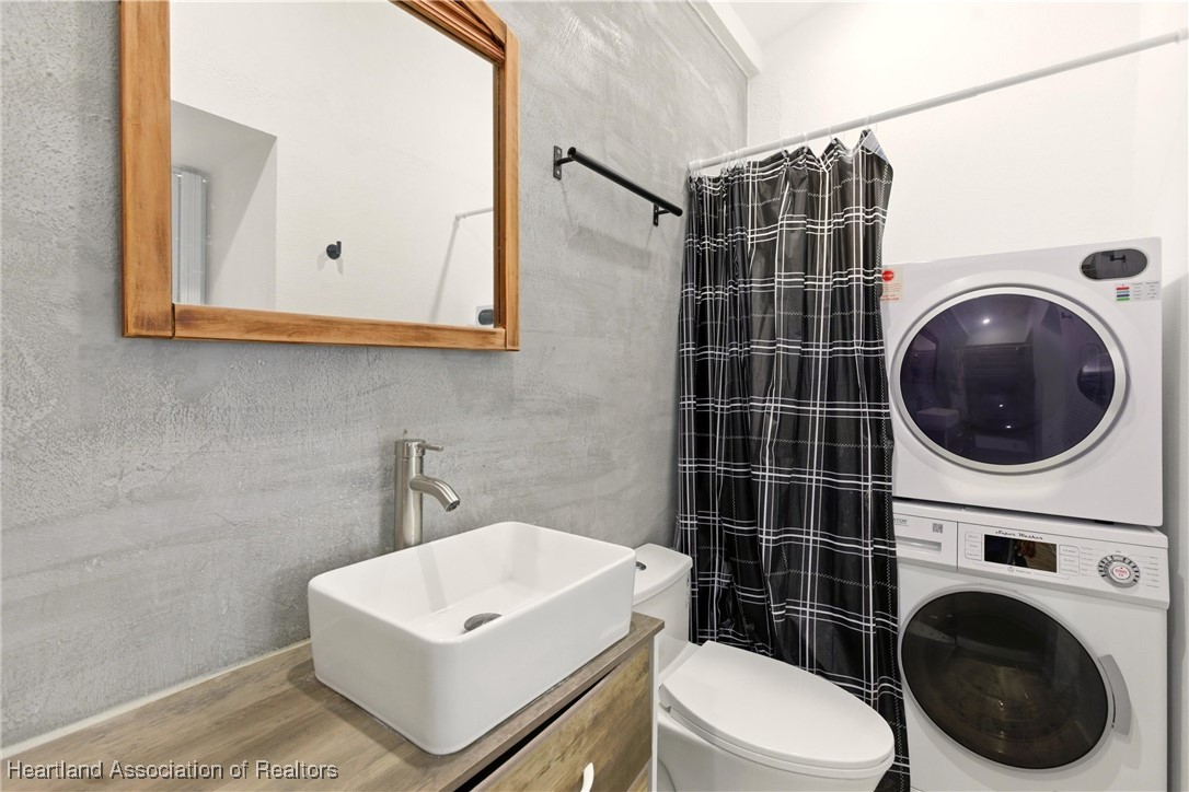 2124 Gardenview Road