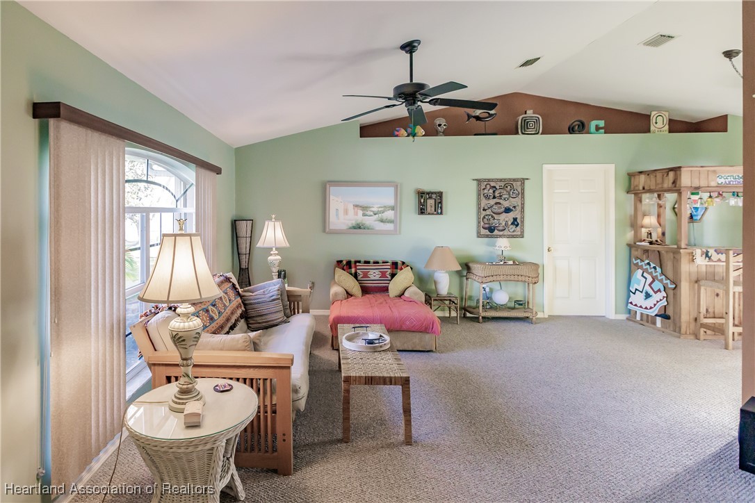 1855 Evergreen Street