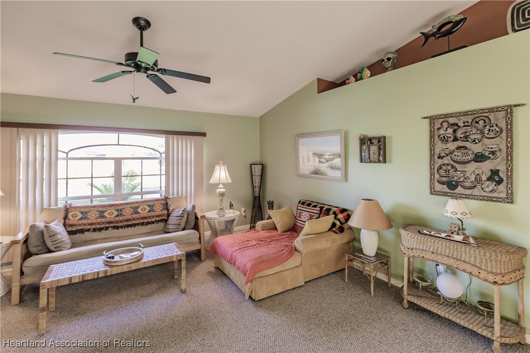 1855 Evergreen Street