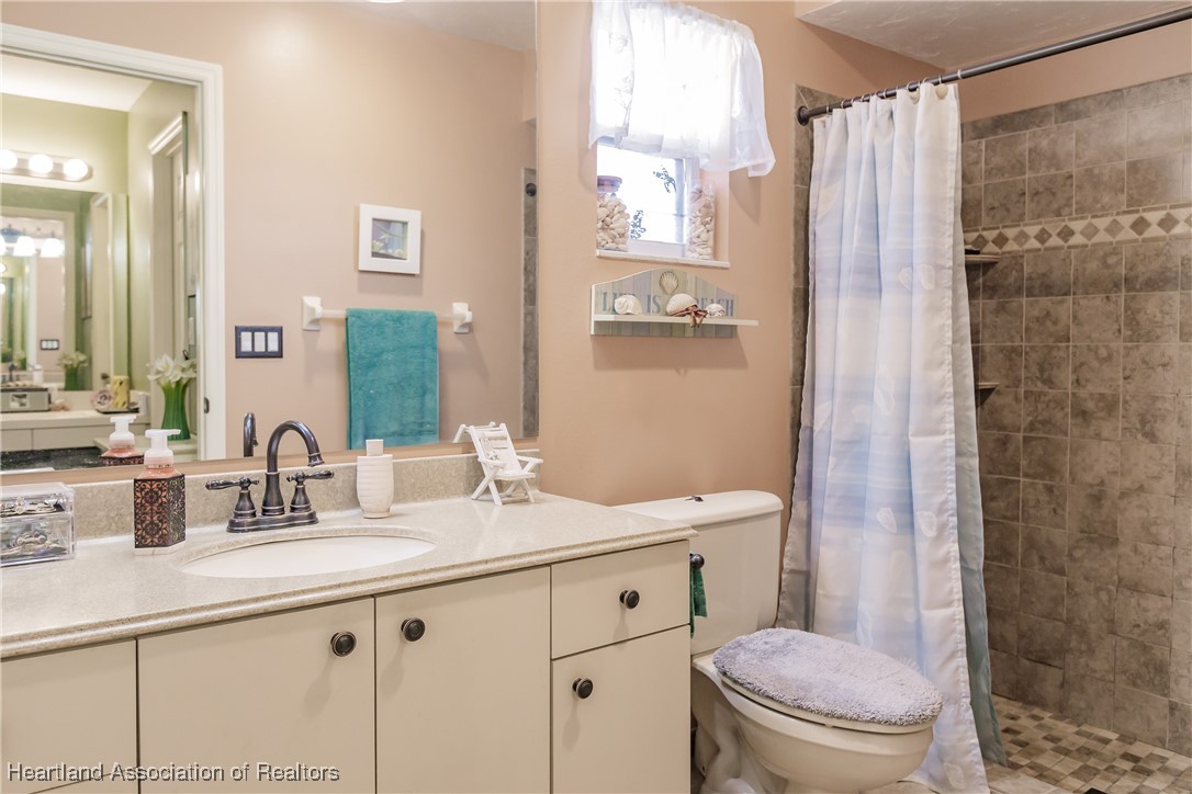 1855 Evergreen Street