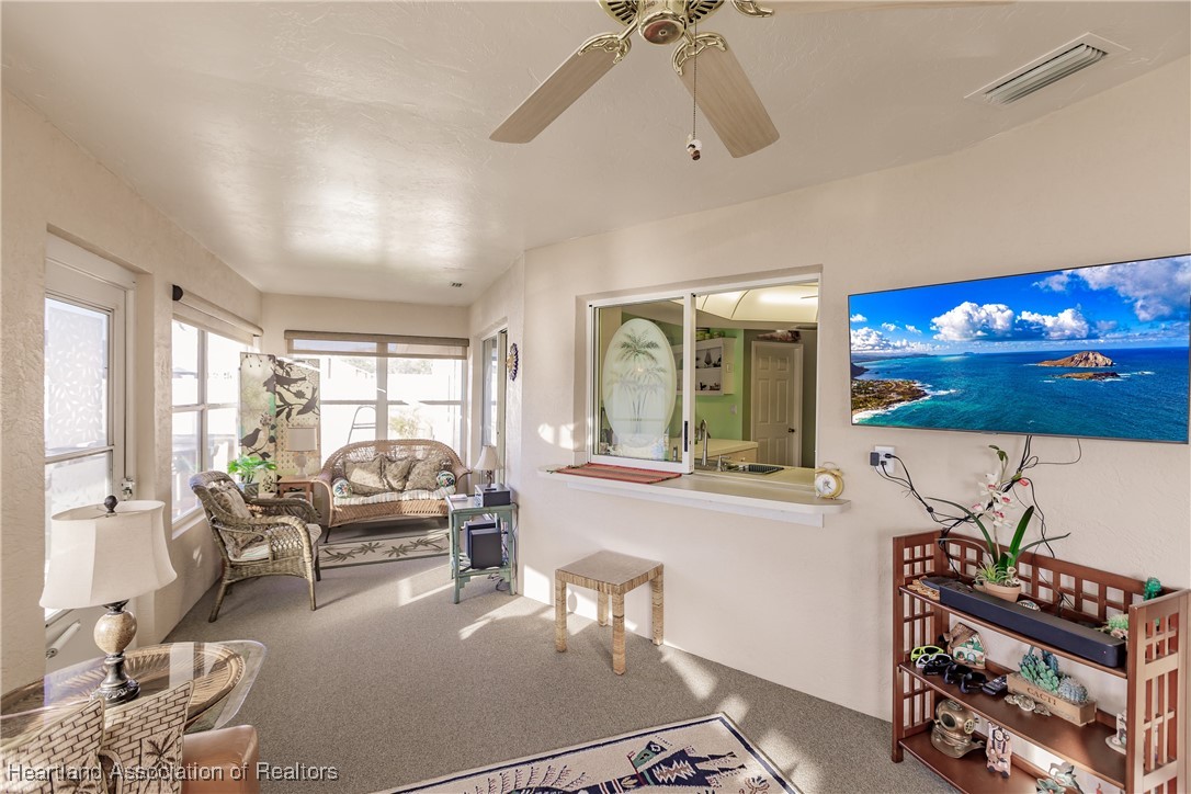 1855 Evergreen Street