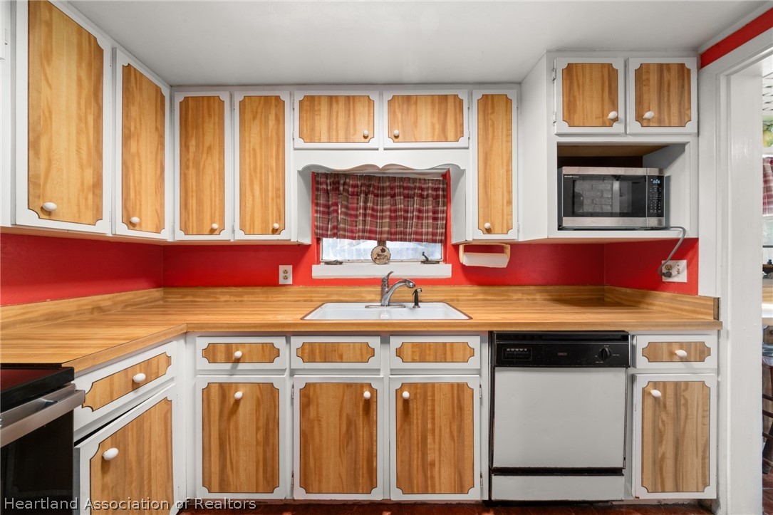 313 E Canfield Street