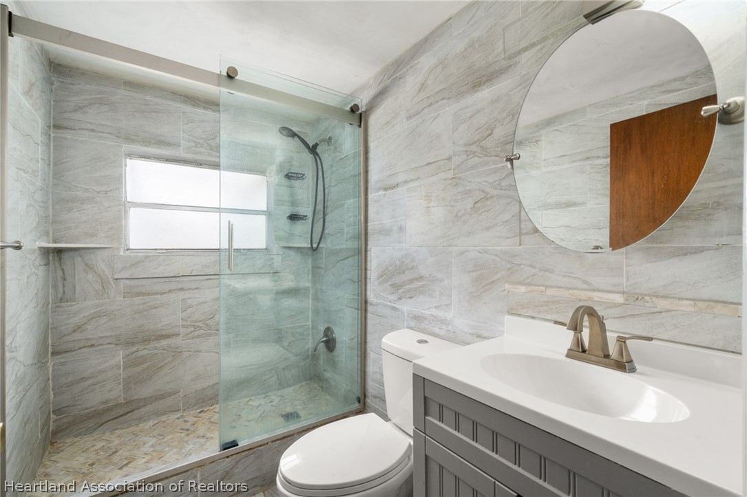 313 E Canfield Street