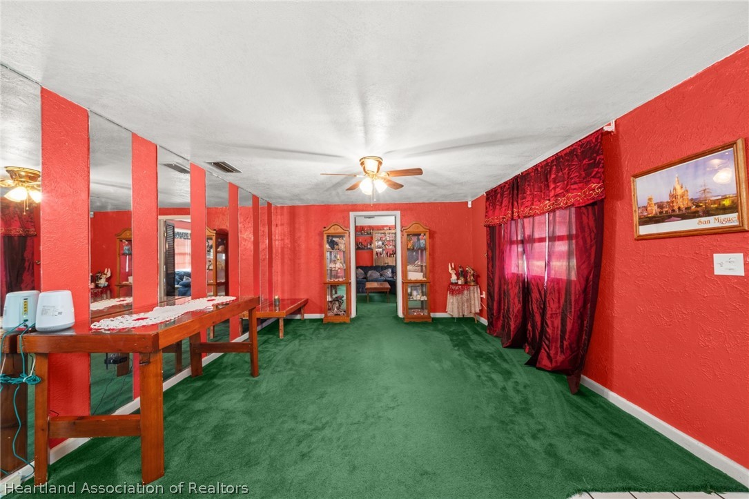 313 E Canfield Street