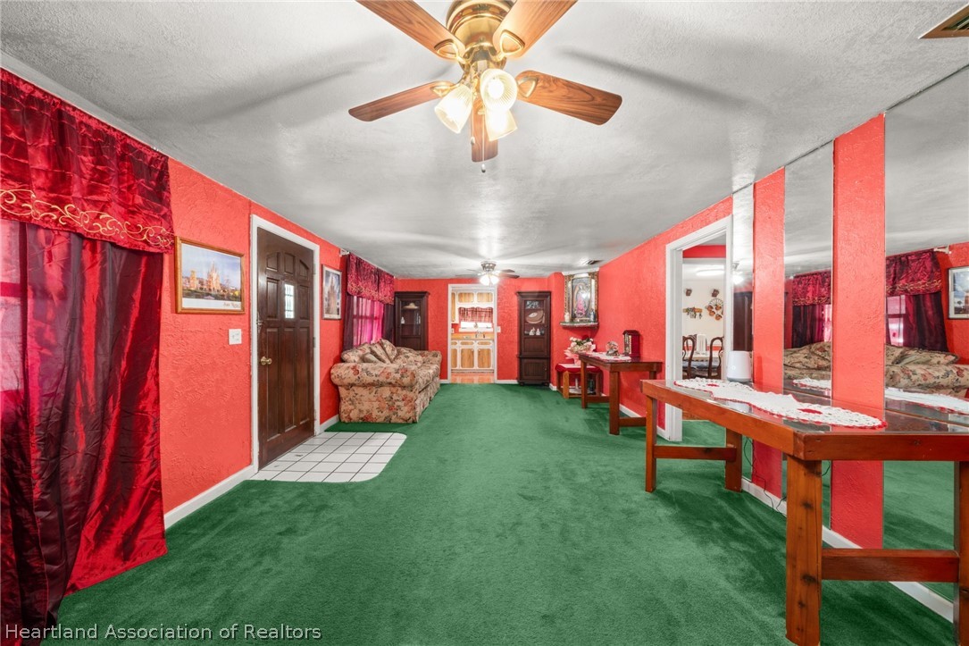 313 E Canfield Street