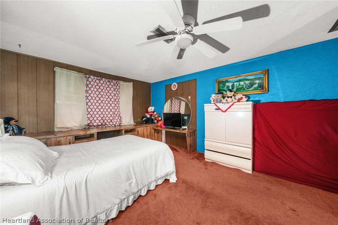 313 E Canfield Street