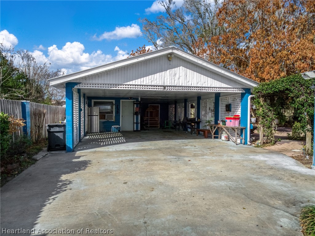 313 E Canfield Street