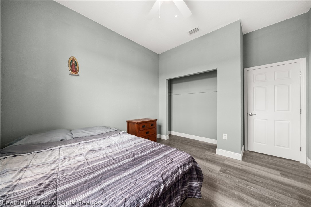 189 N Oleander Drive