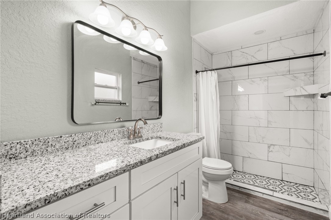 189 N Oleander Drive