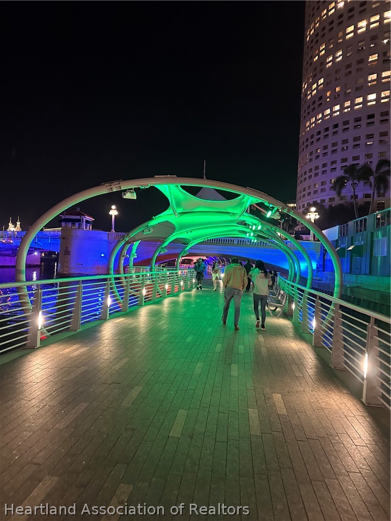 189 N Oleander Drive