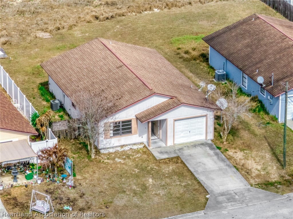 3518 Ellington Avenue