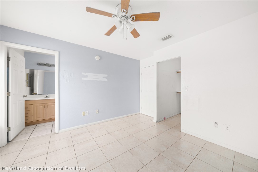 3518 Ellington Avenue