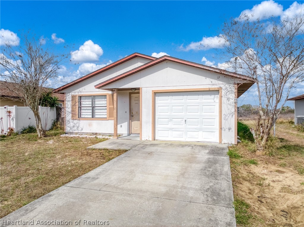 3518 Ellington Avenue