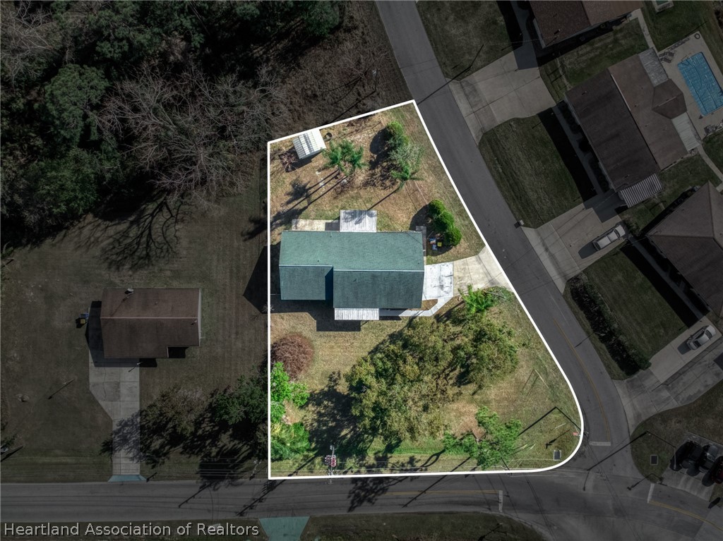 1273 Woodbury Avenue